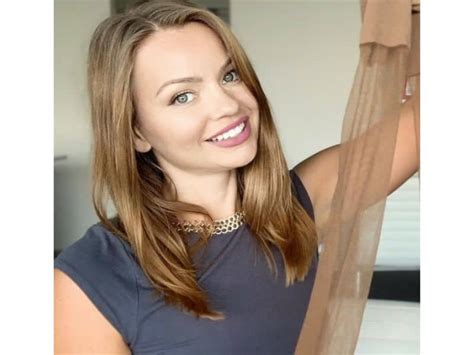 mila malenkov.com|Mila Malenkov Wiki, Age, Boyfriend, Net Worth, And。